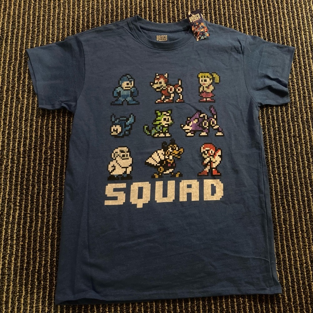 NWT Mega Man 8 Bit MEDIUM Shirt Treble Roll Rush Beat Tango Reggae Dr Light RARE